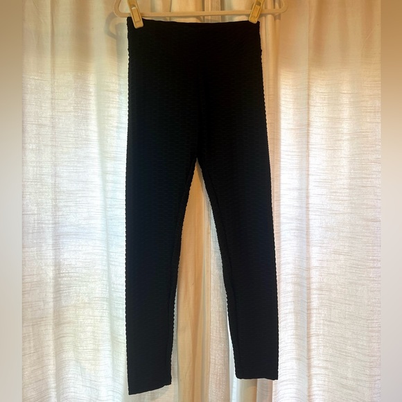 Stretchy Ribbed Butt Black Leggings High Waisted Ruched Booty Leggings Amazon - Picture 2 of 9